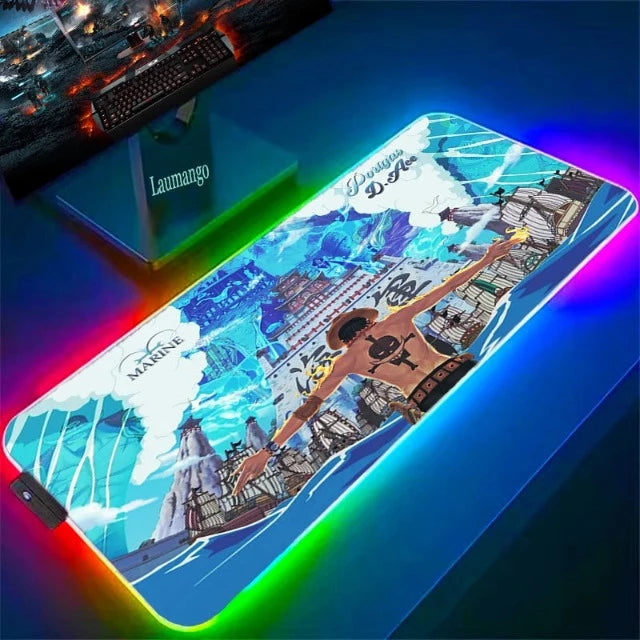 Tapis de Souris Lumineux One Piece Ace aux Poings Ardents