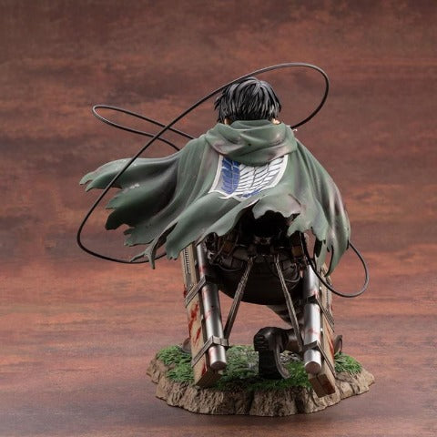 Figura di Levi Ackerman Attacco a Titano