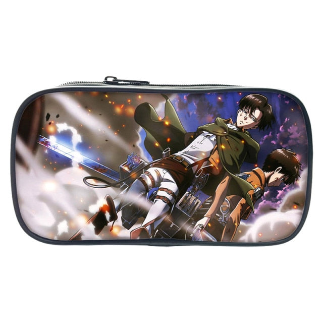 Astuccio Levi ed Eren Attacco su Titano