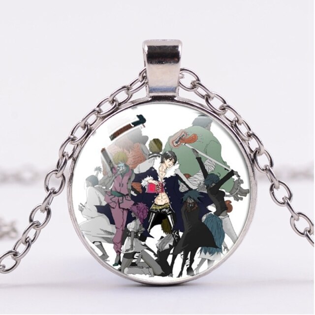 Halskette mit den Charakteren von Hunter x Hunter und Phantom Troupe