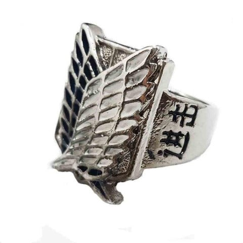 Bague Attack on Titan